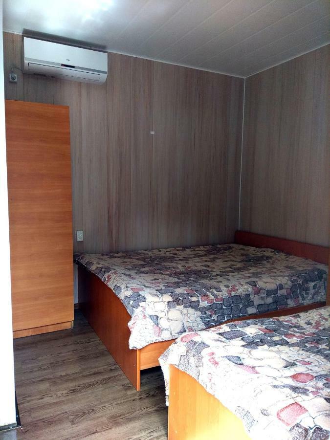 Mini Hotel Уютный Дворик Odesa Exterior photo
